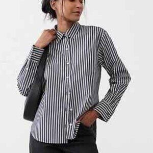 Banana Republic Navy Mini Stripe Classic Poplin Shirt/NWT/M